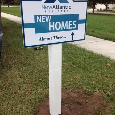 Post and panel business sign built and installed by Cardinal Signs (example 9)